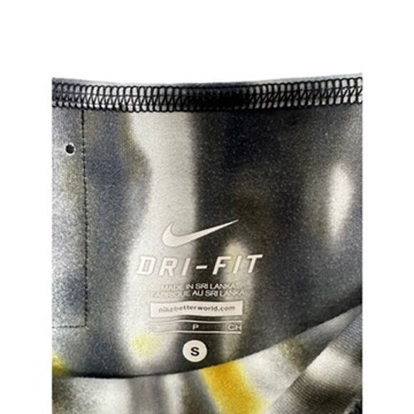 Nike Dri-Fit Gray & White Cropped 20" Leggings Women's Size Small - Picture 3 of 5